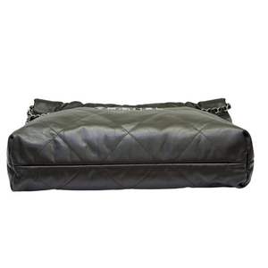 22 Medium Shiny Calfskin Quilted Green SHW