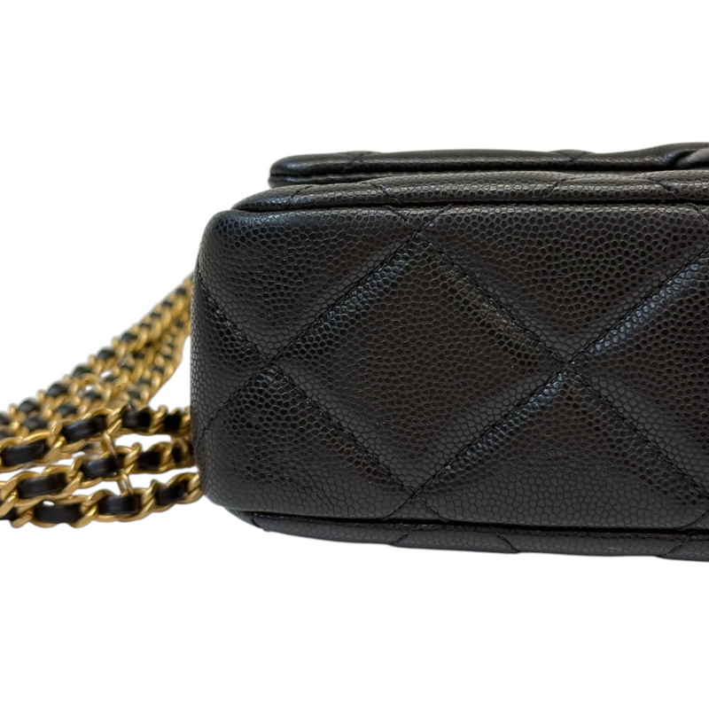 Seasonal Flap Crossbody Caviar Quilted Black GHW
