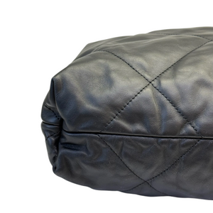 Chanel 22 Medium Shiny Calfskin Quilted Black GHW