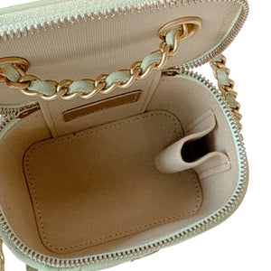 Vanity Case With Chain Lambskin Pearl Crush Light Green GHW