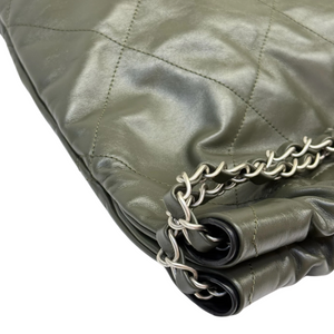 22 Medium Shiny Calfskin Quilted Green SHW