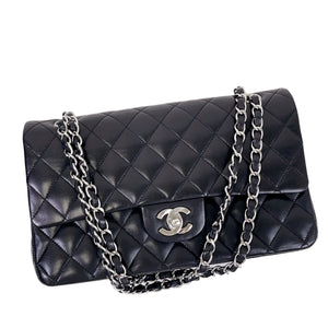 Classic Flap Medium Lambskin Black SHW