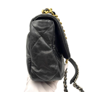 19 Flap Small Goatskin Quilted Black MHW