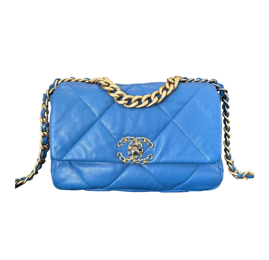 Chanel 19 Quilted Blue MHW