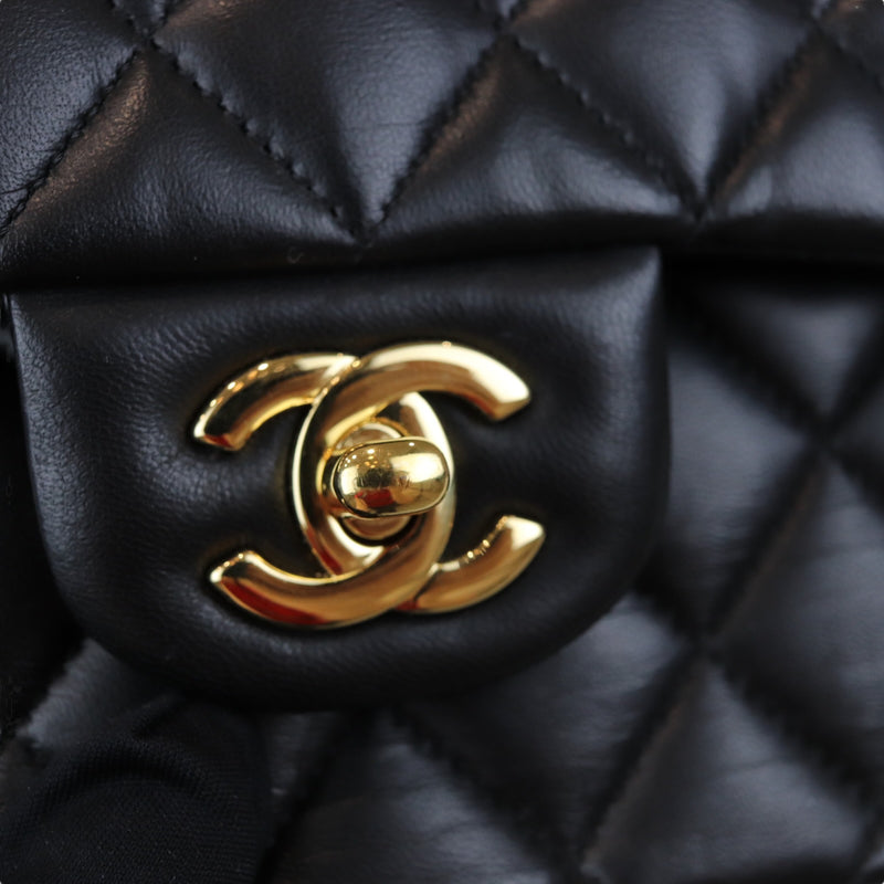 Classic Flap Medium M/L Lambskin Black GHW