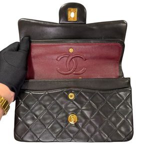 Classic Vintage Double Flap Small Lambskin Black GHW