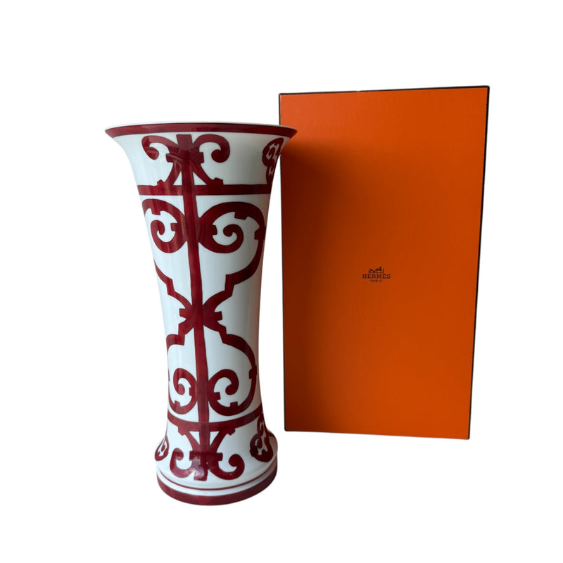 Balcon du Guadalquivir Vase Red and White