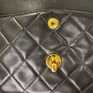 Classic Vintage Double Flap Small Lambskin Black GHW