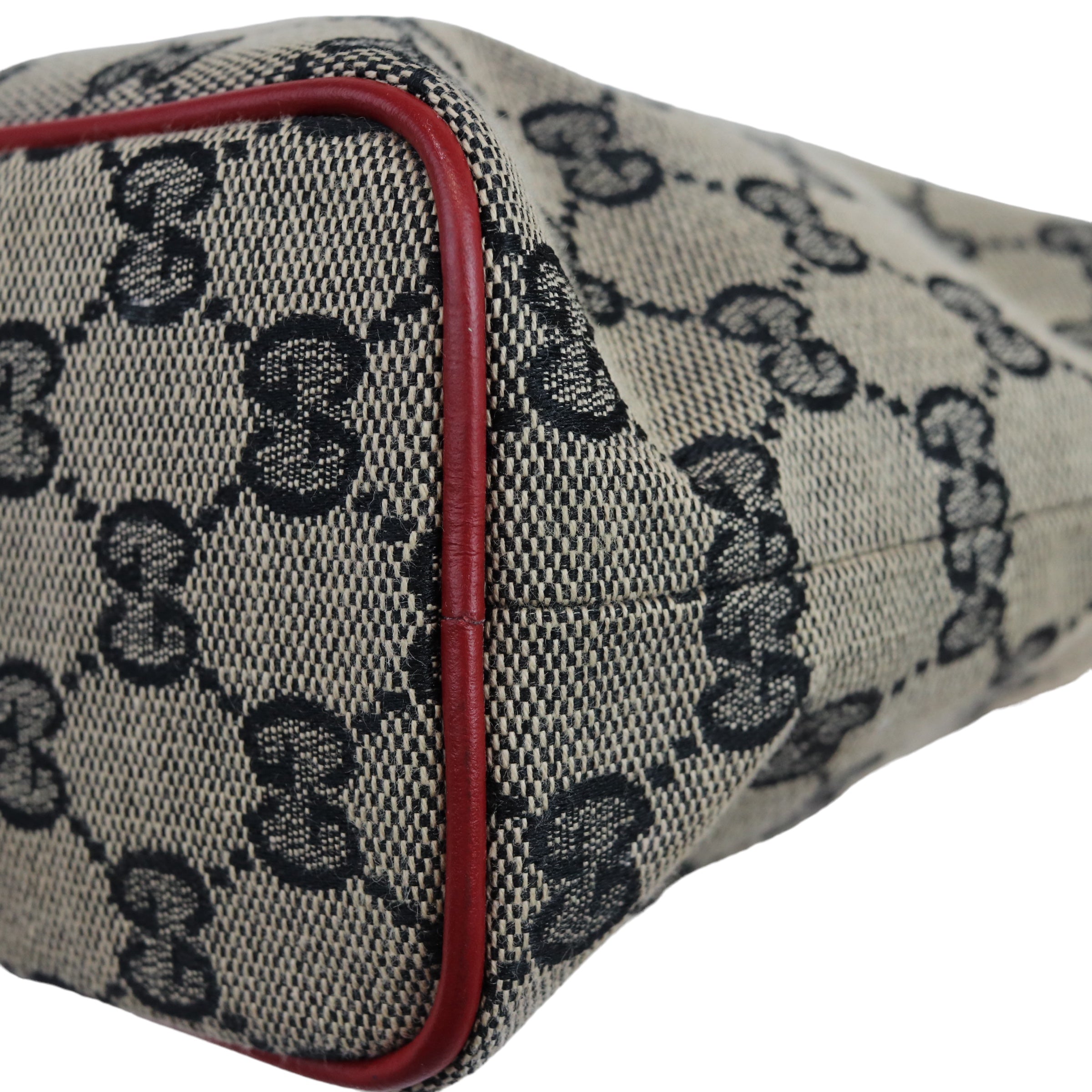 Gucci Mini Monogram Vintage Shoulder Bag – Bag Religion