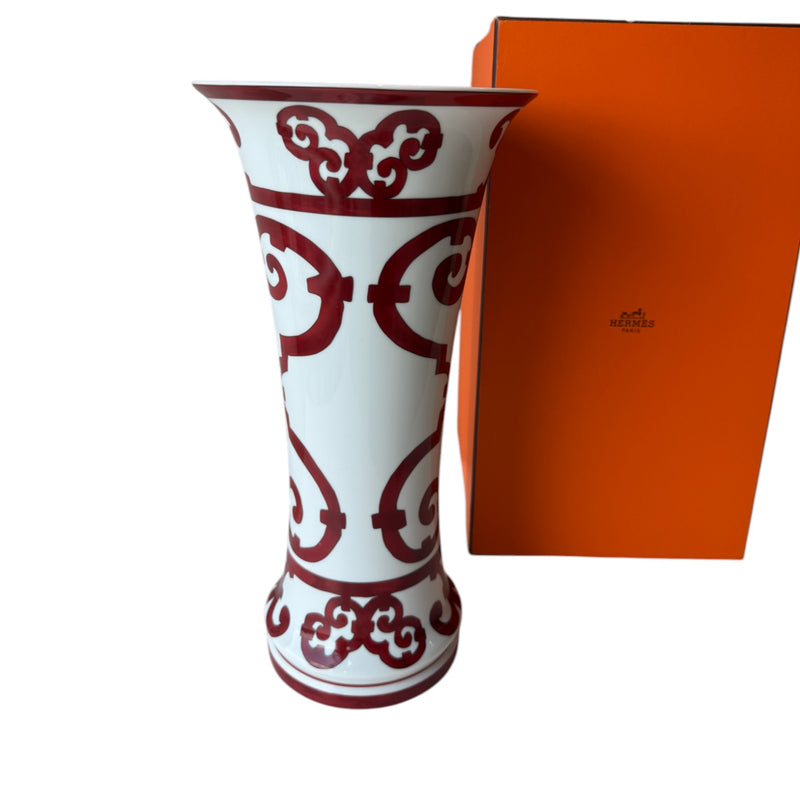 Balcon du Guadalquivir Vase Red and White