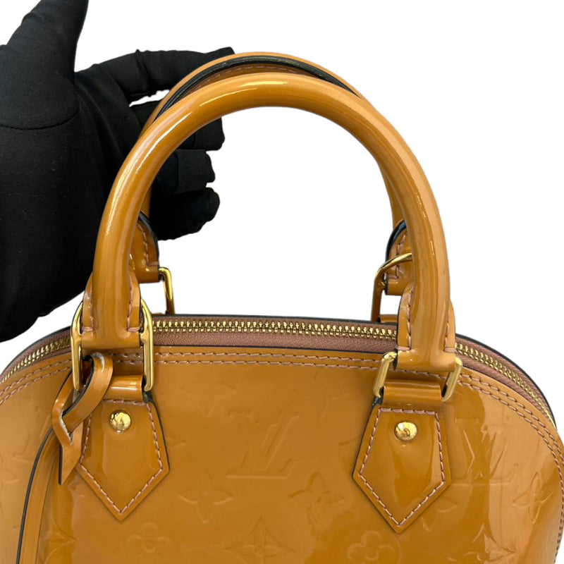 Vernis Alma PM Monogram Caramel GHW