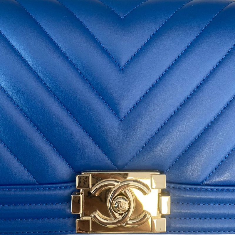 Old Medium Boy Flap Lambskin Quilted Blue GHW