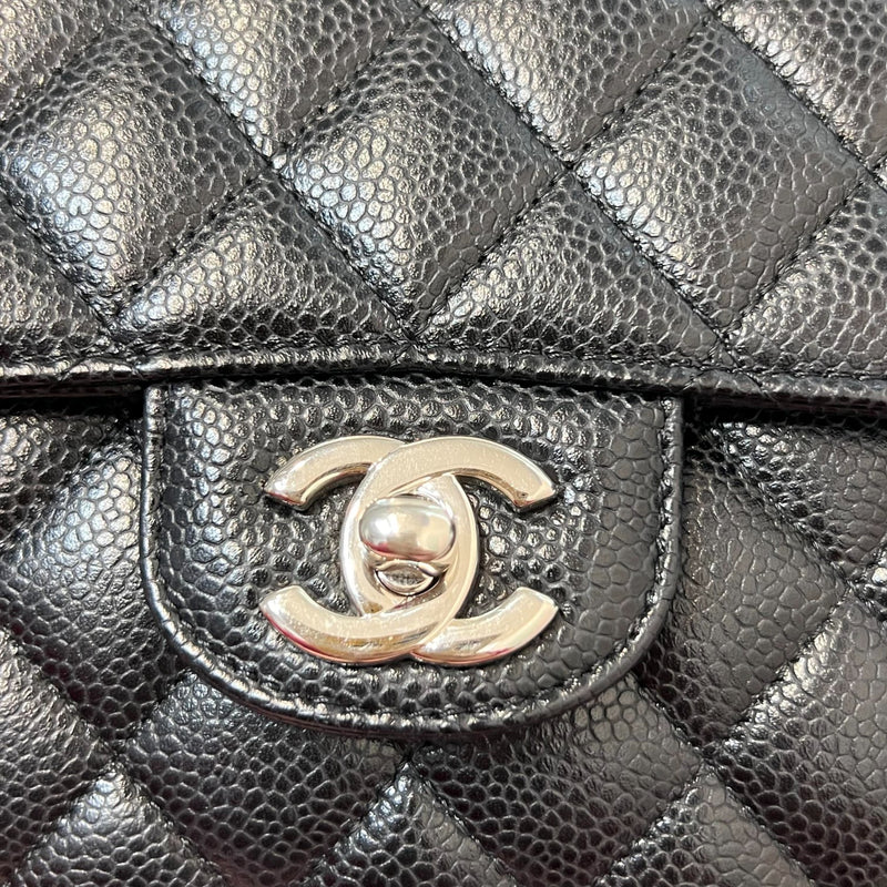 Classis Double Flap Medium Caviar Quilted Black SHW