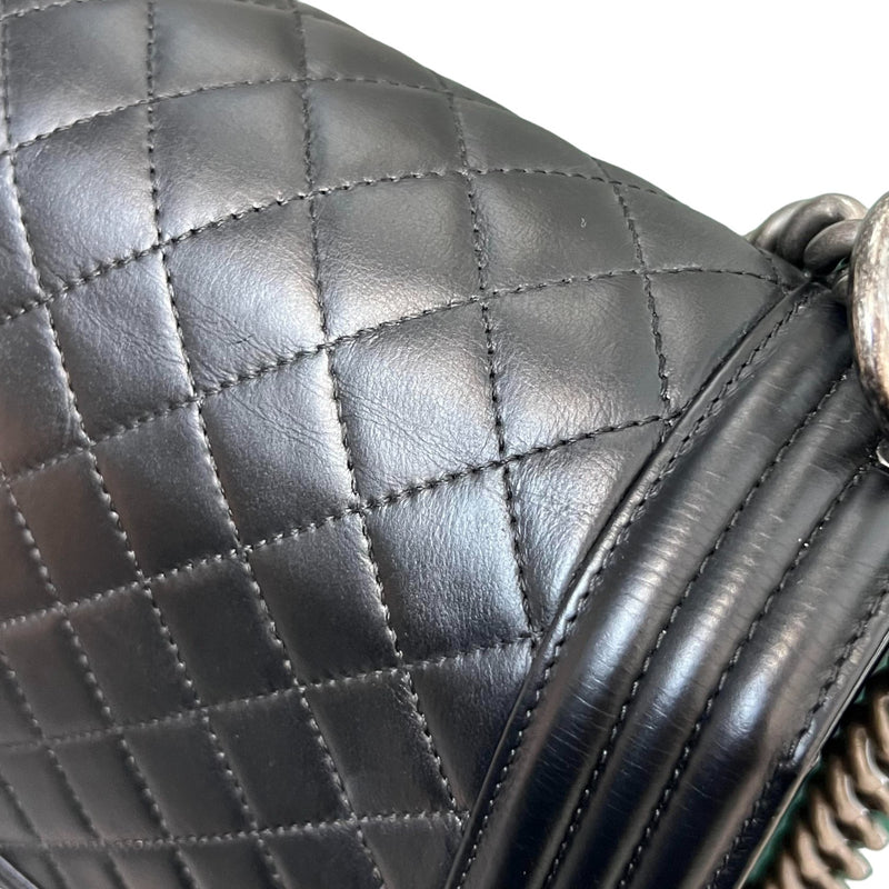 Boy Flap New Medium Lambskin Quilted Black RHW