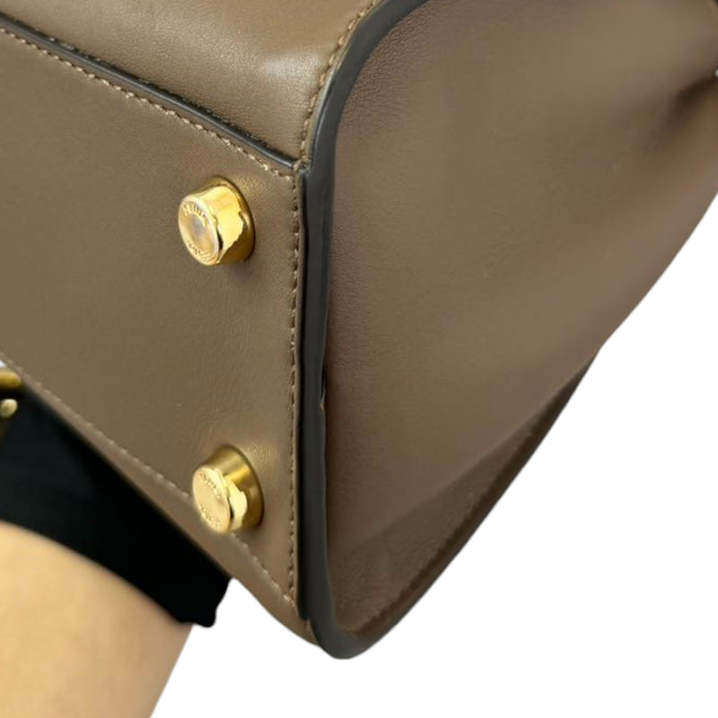 Peekaboo Iseeu Small Calfskin Leather Taupe GHW