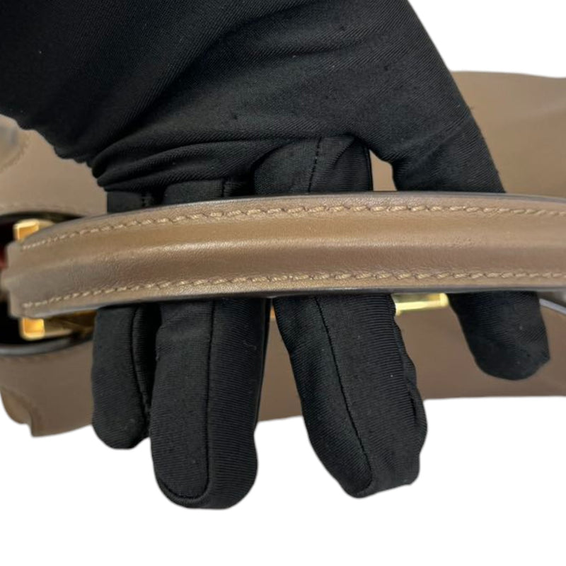 Peekaboo Iseeu Small Calfskin Leather Taupe GHW