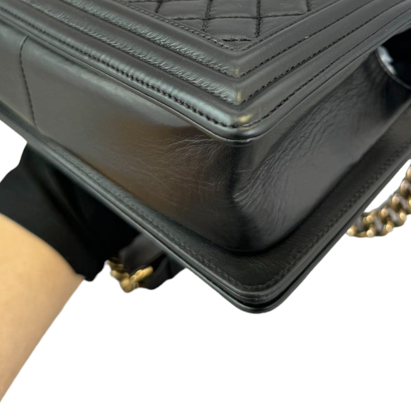 Old Boy Flap Medium Lambskin Quilted Black GHW