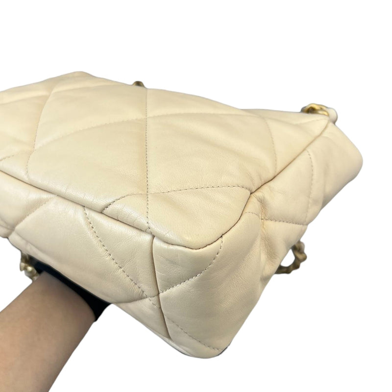 19 Flap Large Lambskin Quilted Beige MHW