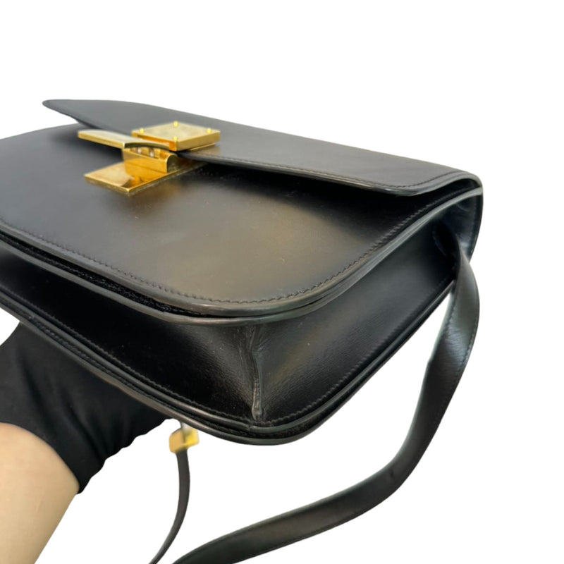 Classic Box Flap Medium Calfskin Black GHW