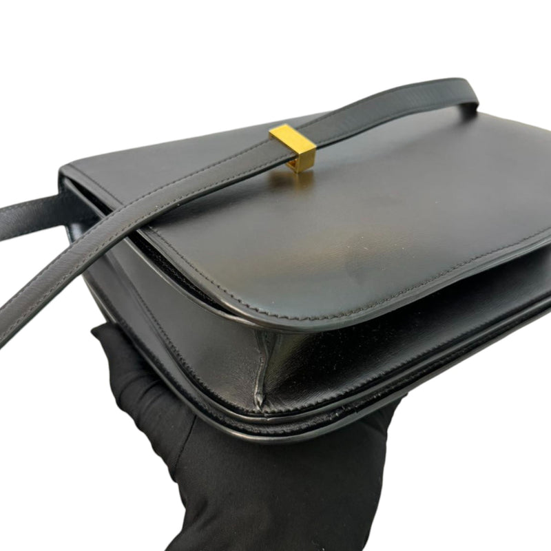 Classic Box Flap Medium Calfskin Black GHW