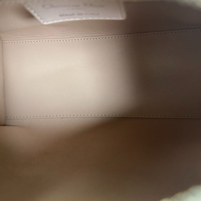 Lady Dior Medium Lambskin Light Pink SHW