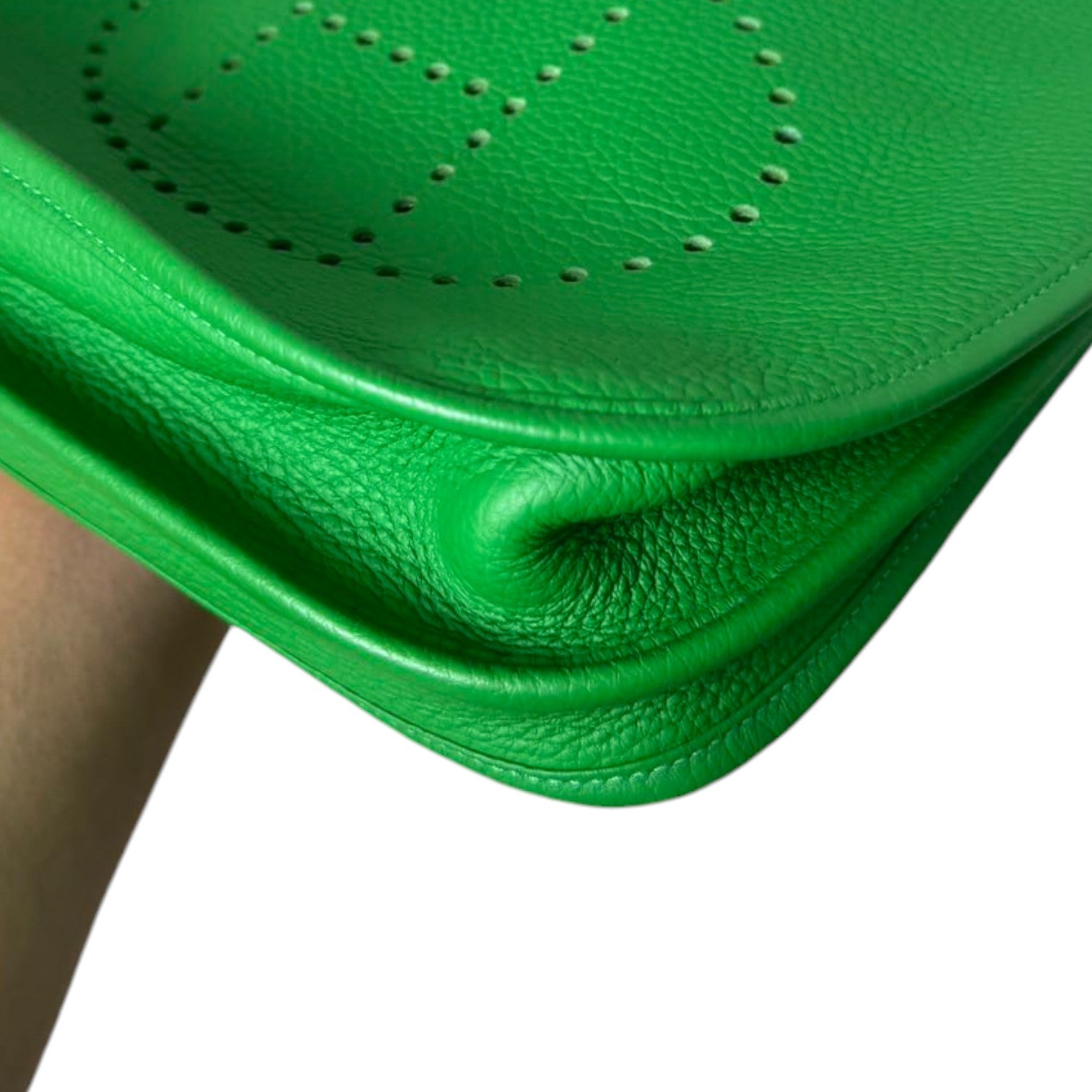 Hermes Evelyne III PM Taurillon Clemence Calfskin Green PHW – Bag