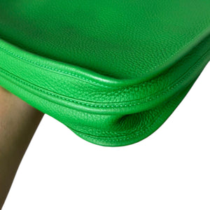 Evelyne III PM Taurillon Clemence Calfskin Green PHW