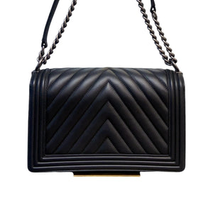 New Medium Boy Flap Calfskin Chevron Black RHW