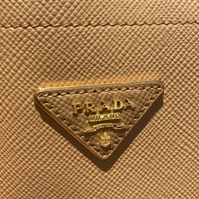 Double Bag Medium Saffiano Cuir Caramel GHW