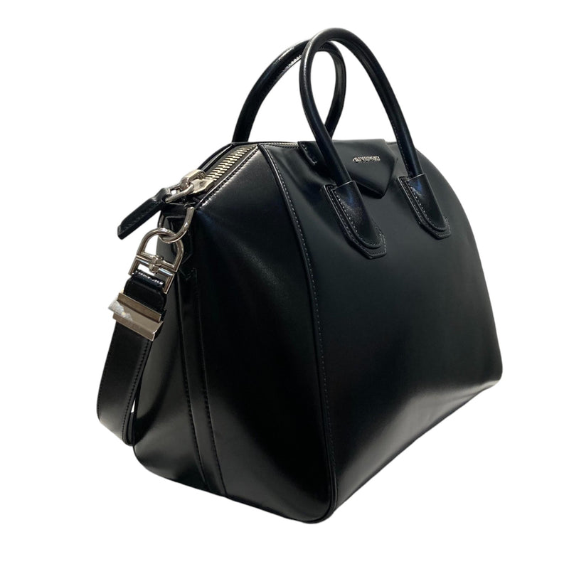 Antigona Medium Shiny Calfskin Black SHW