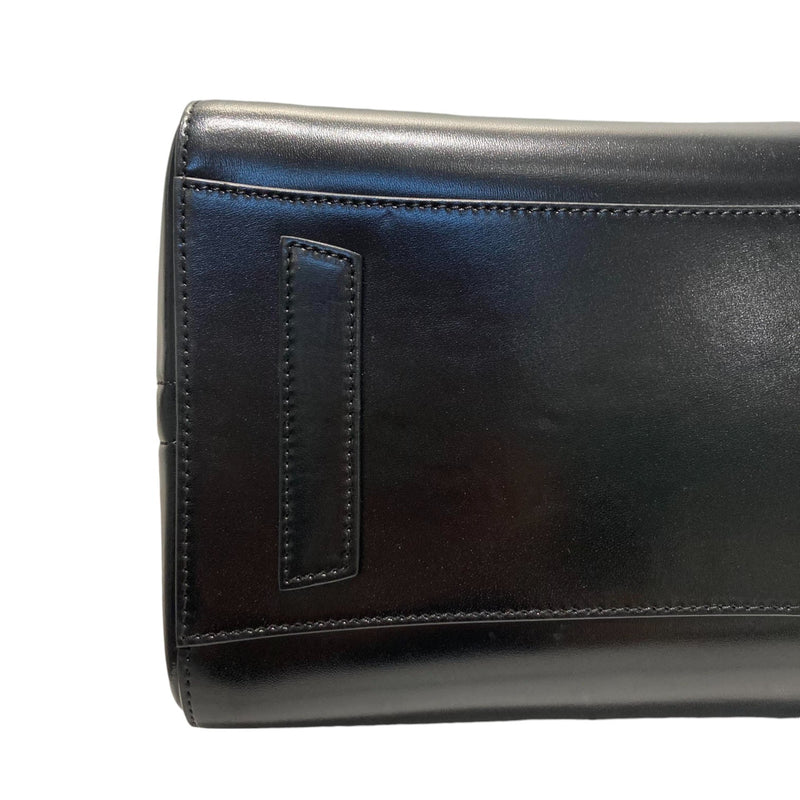 Antigona Medium Shiny Calfskin Black SHW