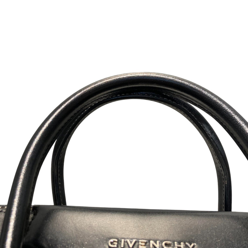 Antigona Medium Shiny Calfskin Black SHW