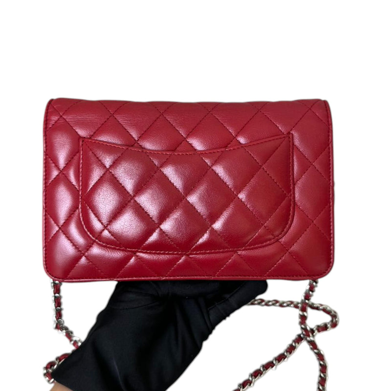 Wallet On Chain WOC Lambskin Quilted Red SHW