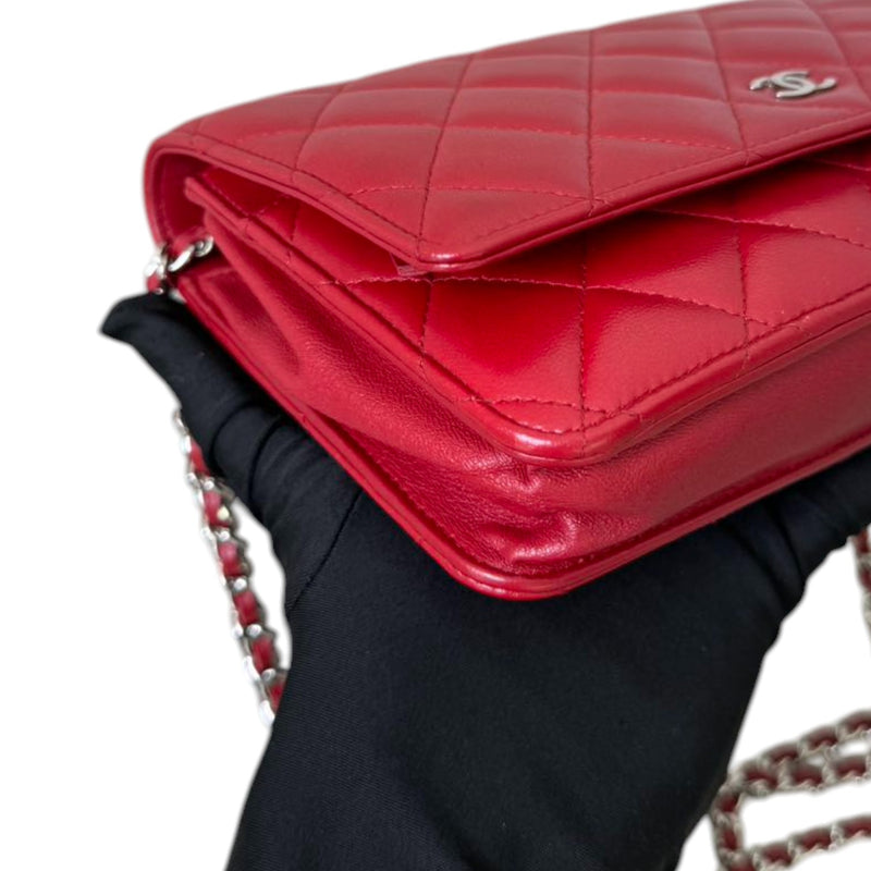 Wallet On Chain WOC Lambskin Quilted Red SHW