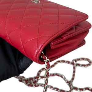 Wallet On Chain WOC Lambskin Quilted Red SHW