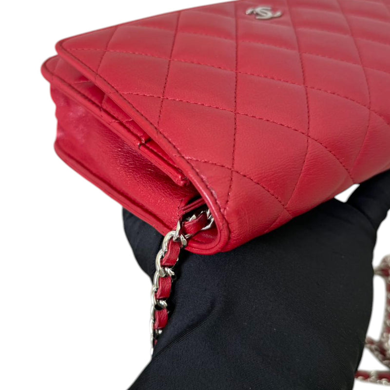 Wallet On Chain WOC Lambskin Quilted Red SHW
