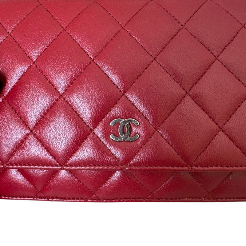 Wallet On Chain WOC Lambskin Quilted Red SHW