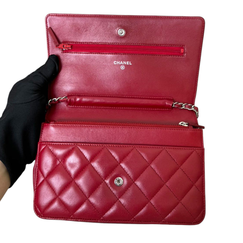 Wallet On Chain WOC Lambskin Quilted Red SHW