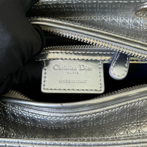 Lady Dior Medium Metallic Patent Micro-Cannage Silver Blue SHW