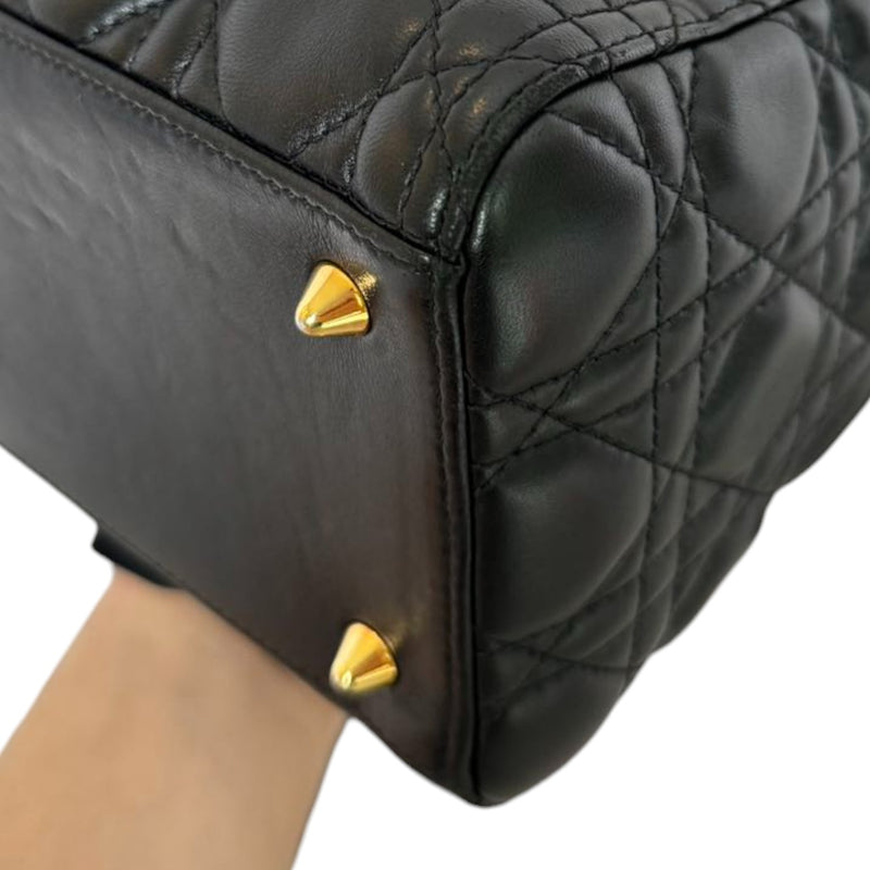 Lady Dior Medium Lambskin Cannage Black GHW