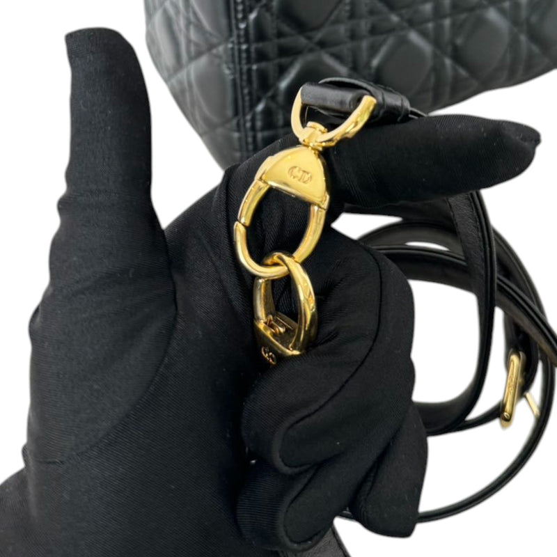 Lady Dior Medium Lambskin Cannage Black GHW
