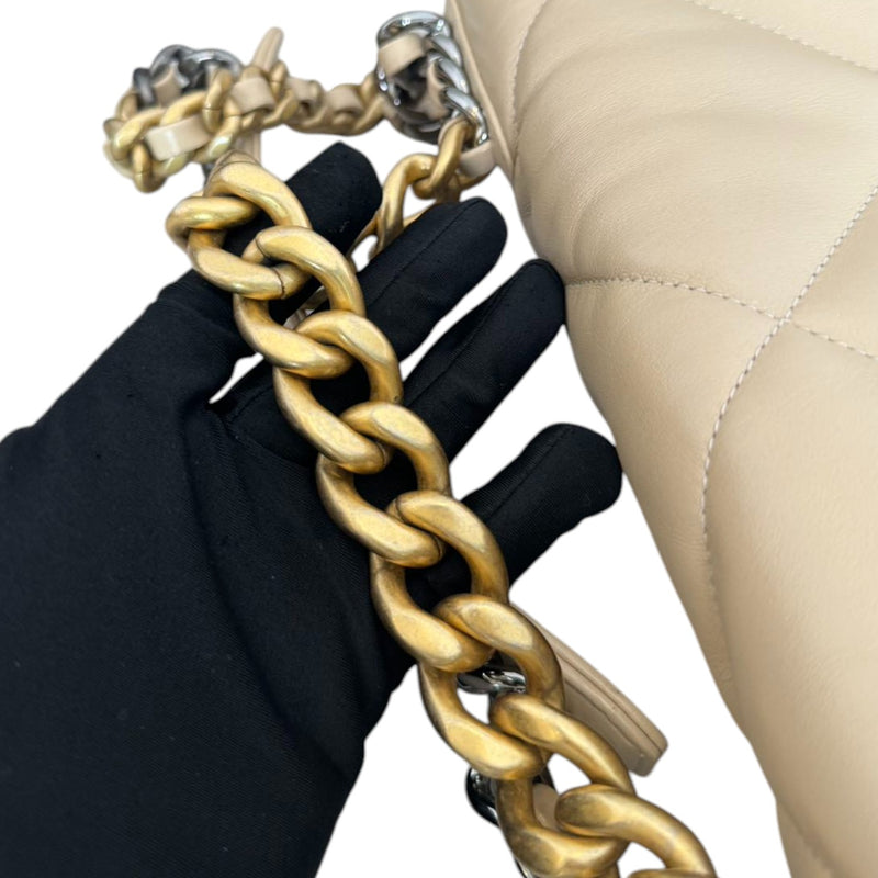19 Flap Medium Lambskin Quilted Beige MHW