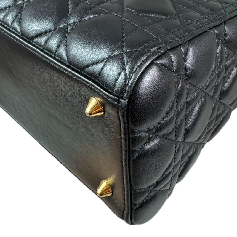 Lady Dior Medium Lambskin Cannage Black GHW