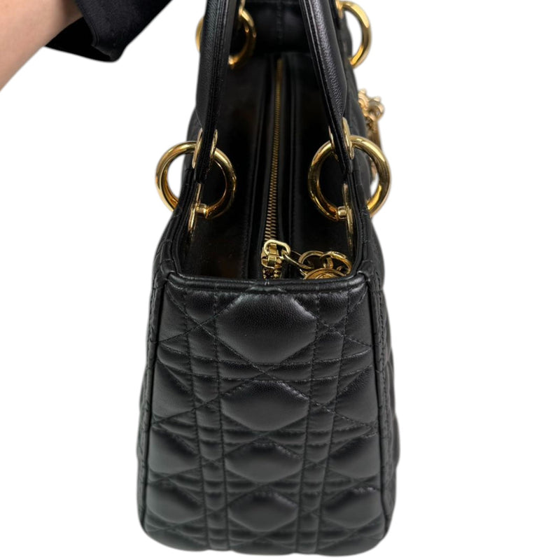 Lady Dior Medium Lambskin Cannage Black GHW