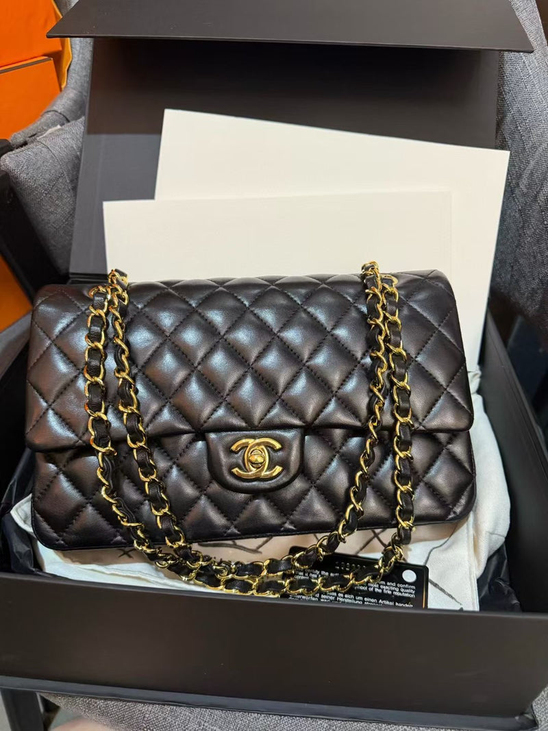 Classic Double Flap Medium Lambskin Quilted Black GHW