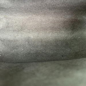 Twist MM Shoulder Epi Leather Noir Grey SHW