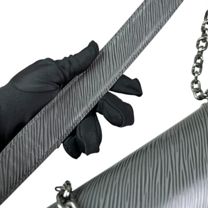 Twist MM Shoulder Epi Leather Noir Grey SHW