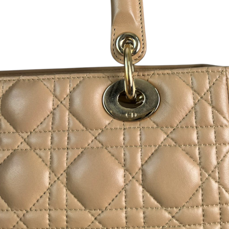 Lady Dior Medium Lambskin Cannage Beige GHW