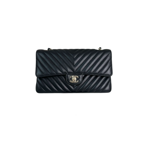 Vintage Classic Flap Medium Lambskin Black GHW