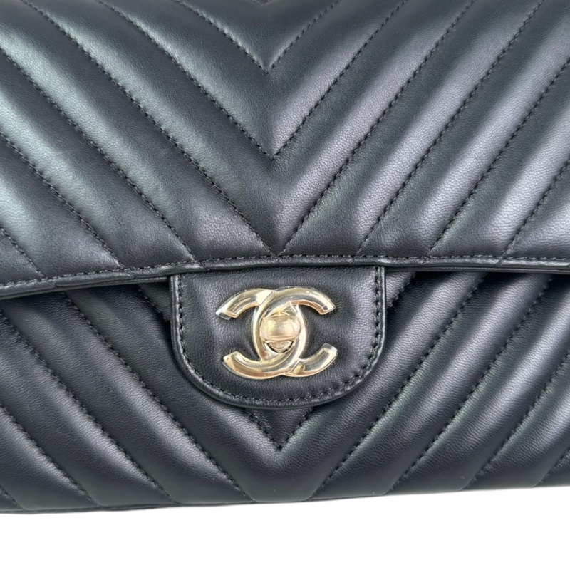Double Flap Medium Lambskin Chevron Quilted Black LGHW